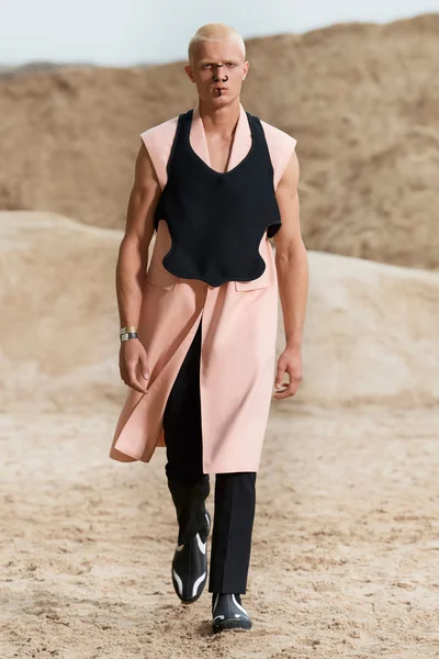 Look 6